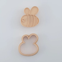 Bee Cutter & Embosser Set (Little Biskut) LBD027s