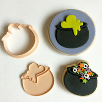 Mini Cauldron Stamp & Cutter Set (Little Biskut) LBD039