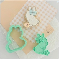 Chubby Bunny with Flower - Bento Minis Cutter Set (SweetP) SPB045