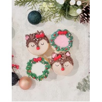 15/12/26  Kids Deer and Wreath Buttercream Cupcakes Class