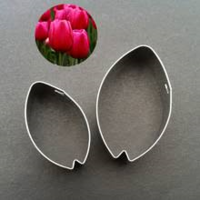 Tulip Cutter set of 2