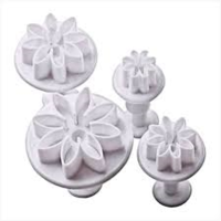 Mondo- Daisy Flower Plunger Cutter set of 4